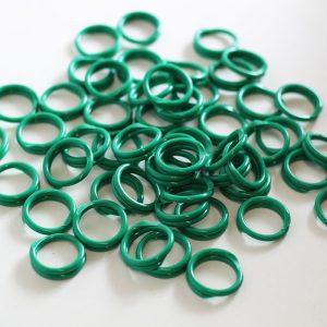 7/8" Plastic Legband Bulk Packed 1000