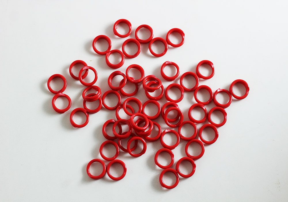 1/2" Plastic Legband Packed 50 per Bundle - 1000 Pack